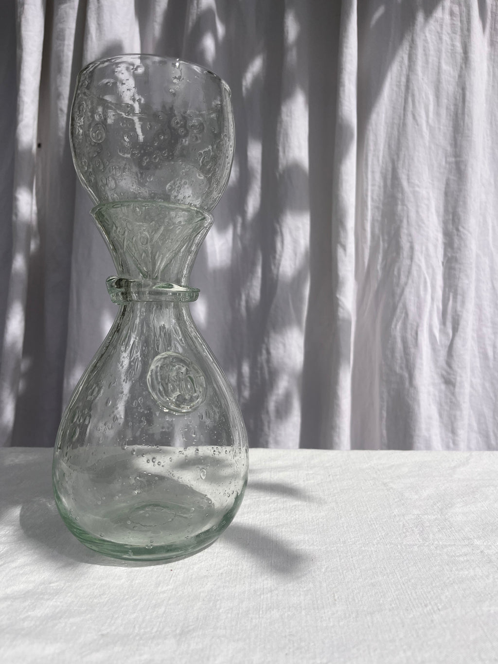 Petite carafe tilleul et son bouchon - Biot