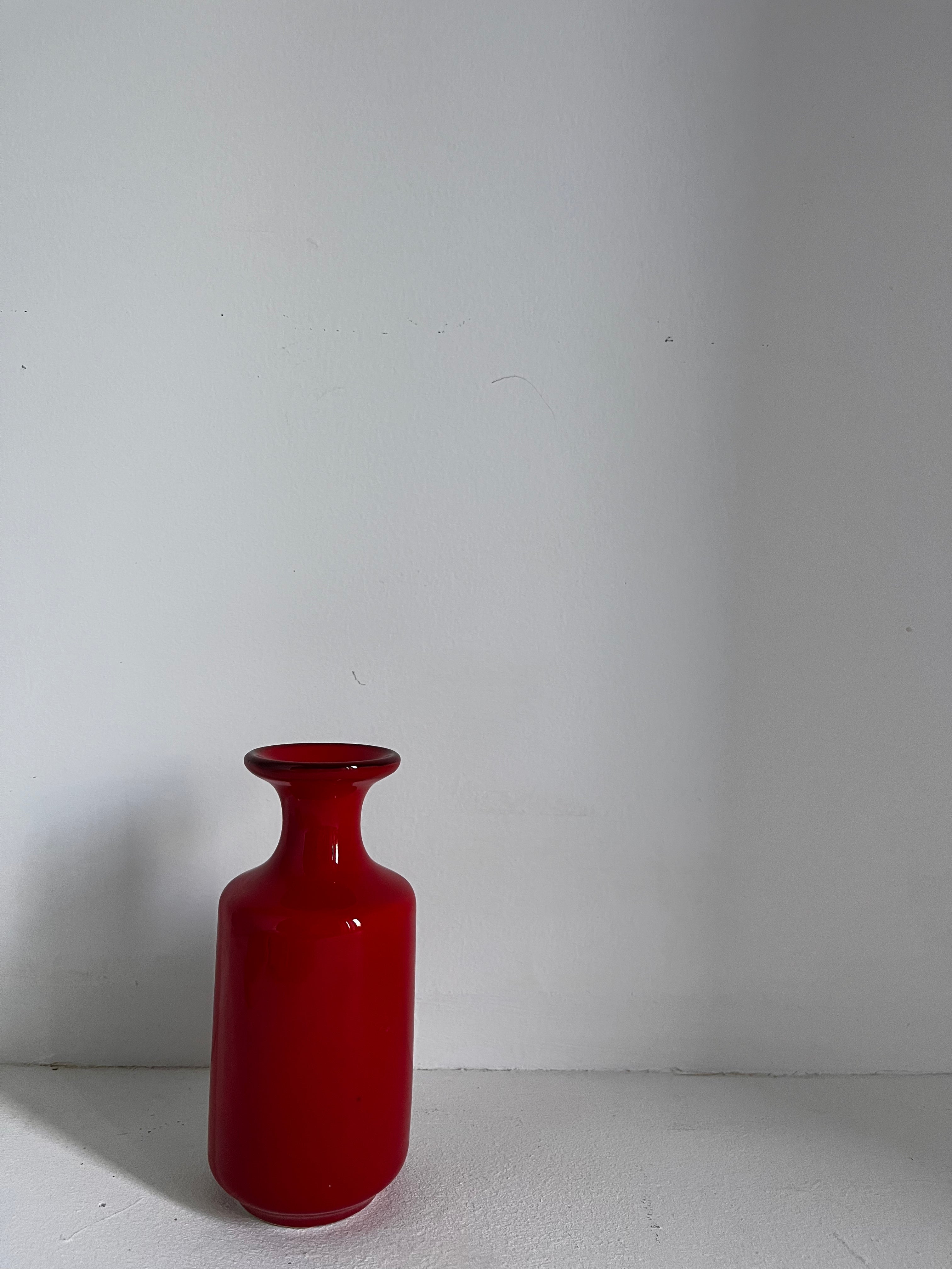Mini vase rouge